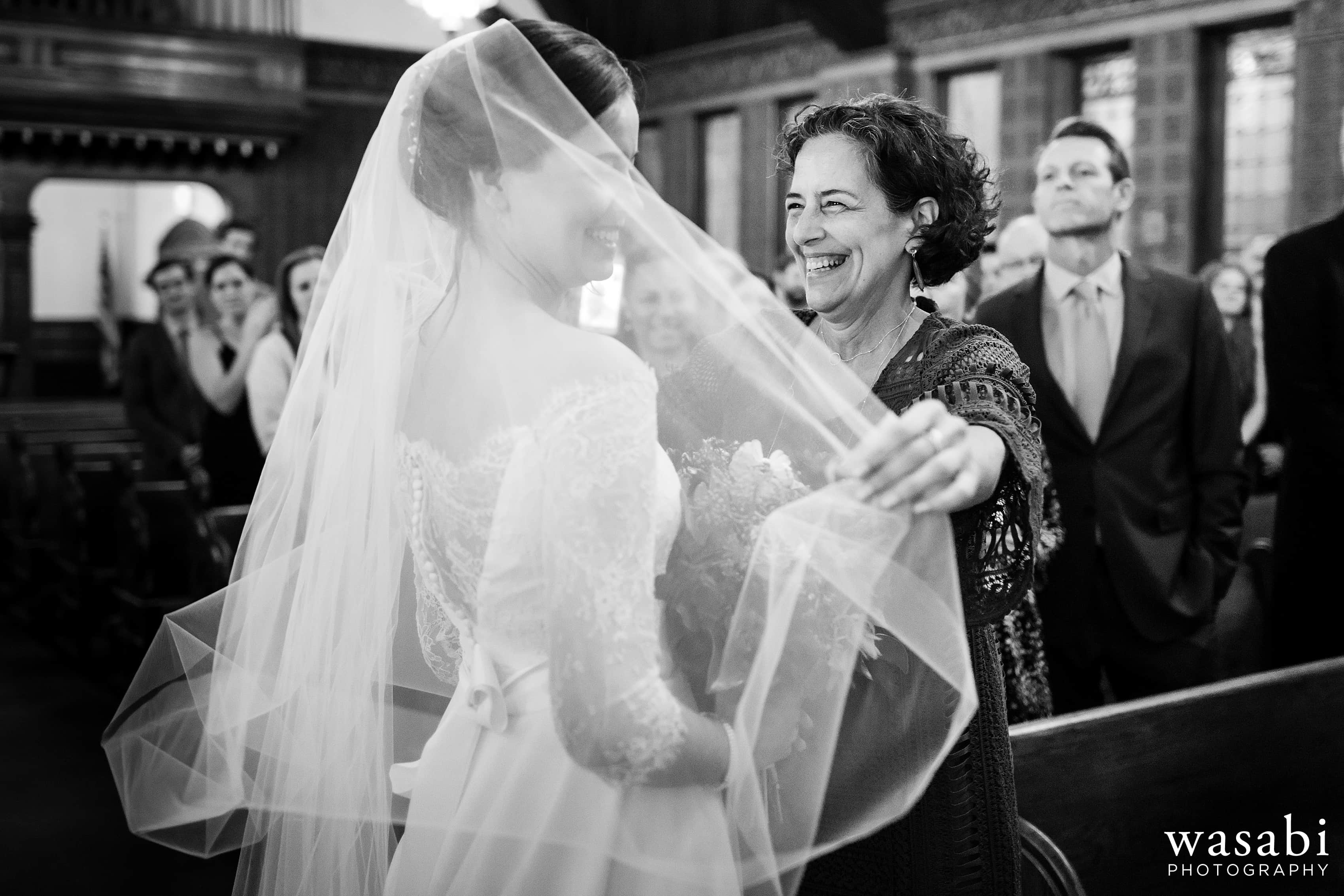 A look back at Wasabi Photography and Travis Haughton's best Chicago wedding photos of 2018, favorite moments and award winning photos. 