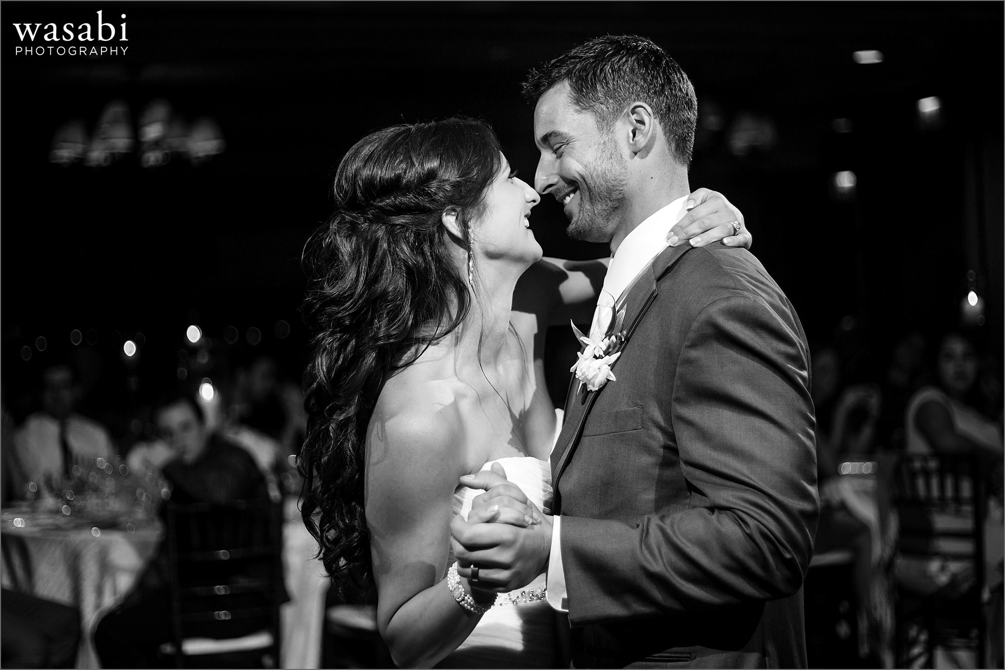 ivanhoe country club first dance reception photos